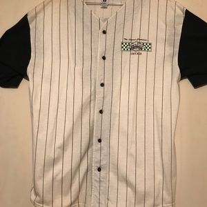 Men’s Vintage Gino’s East Pizza Chicago Jersey